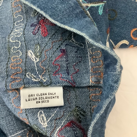 Vintage Embroidered Denim Jeans Jacket - Picture 15 of 16